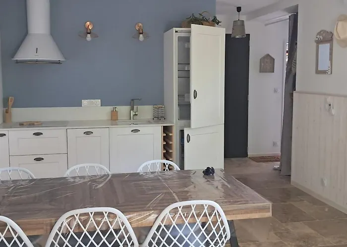 Maison Neuve Jardin & Terrasse Ferienhaus *